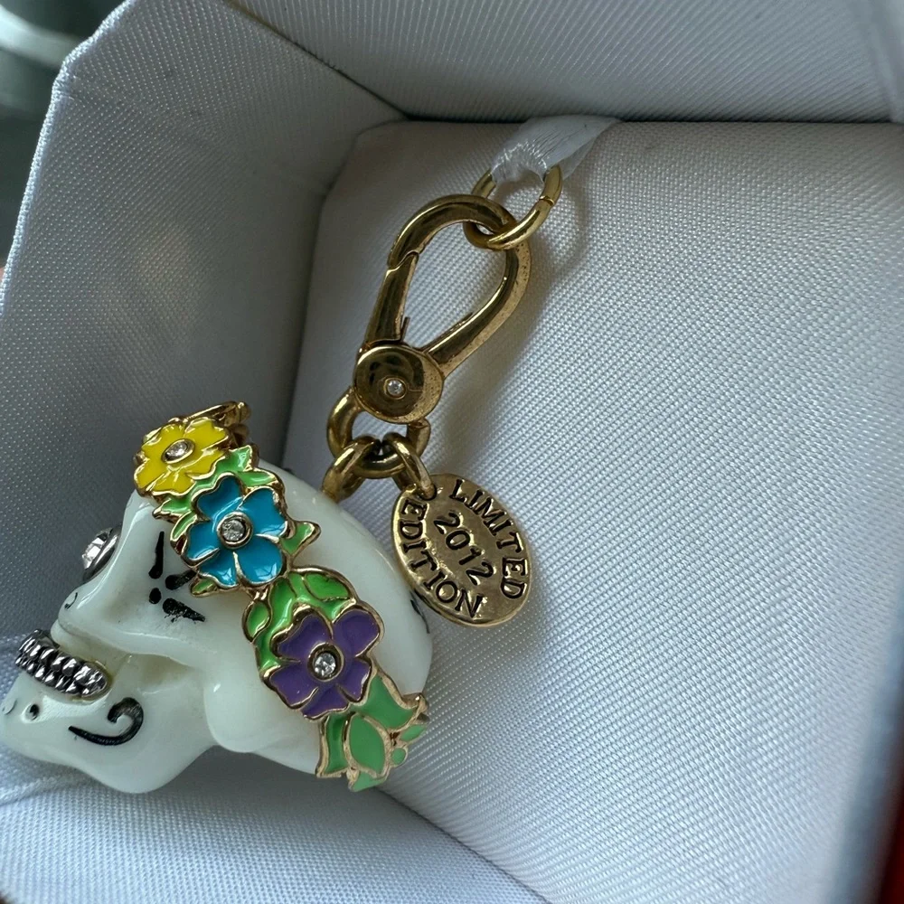 Juicy Couture Sugar Skull Charm - Picture 3 of 6